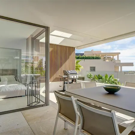 Unico-sea,golf And Retreat Apartment Marbella