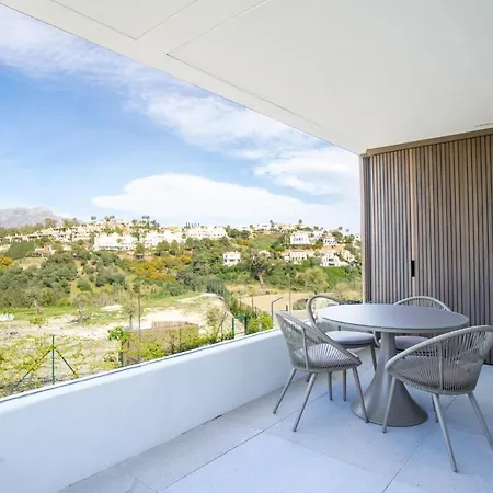 Unico-sea,golf And Retreat